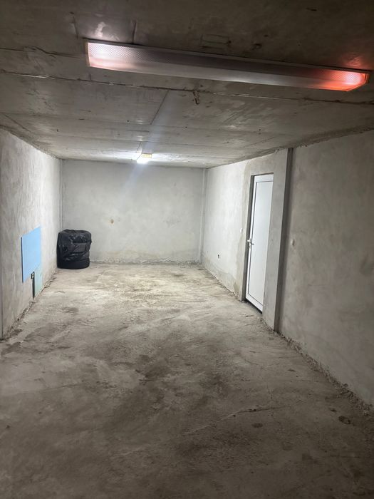 Продавам Гараж на бул.Св.Св.Кирил и Методий 29