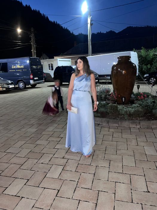 Vând rochie Asos