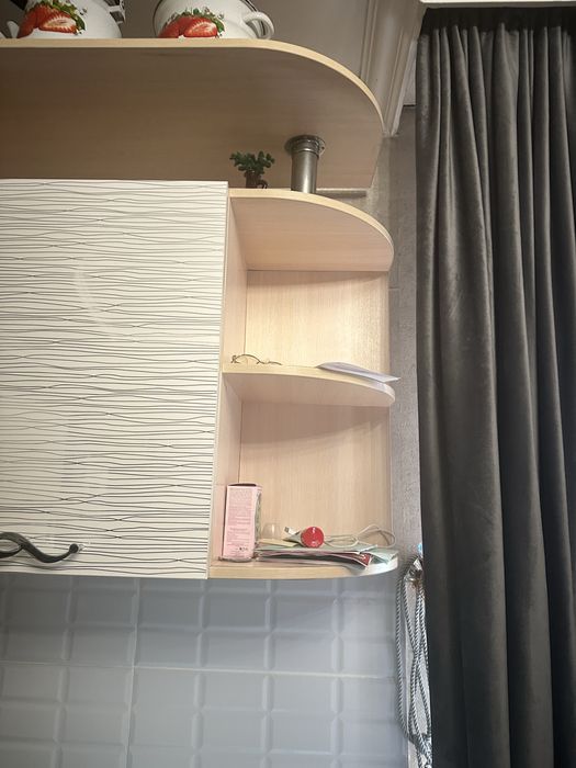 Кухенный корнитур