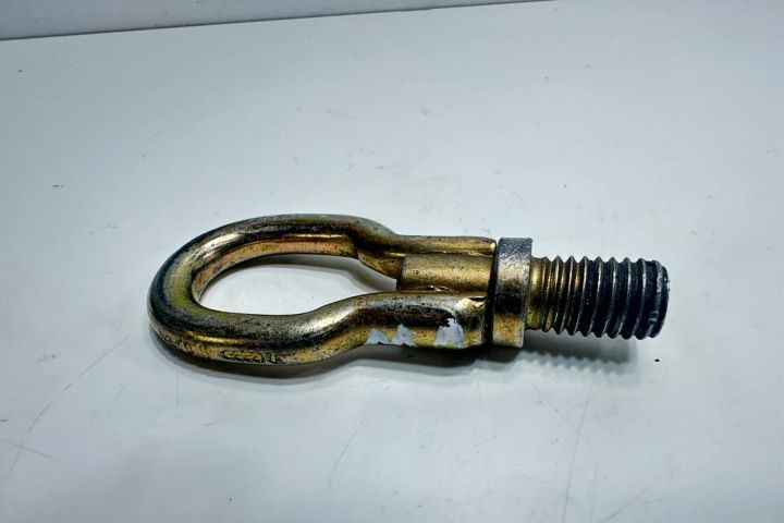 Cui tractare Volkswagen VW Golf a 4-a generatie