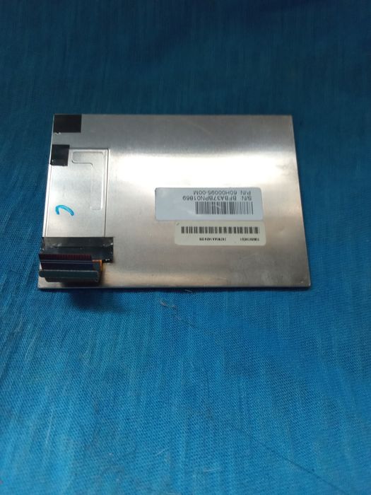 Экран от телефона новый.