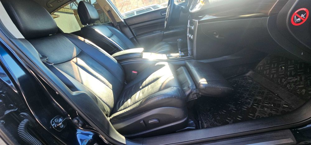 Продам отличный автомобиль