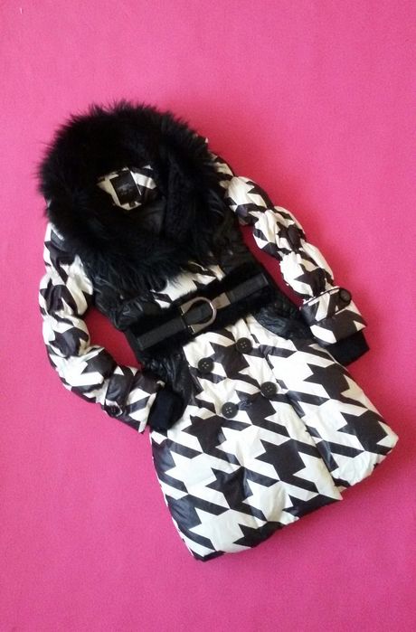 Зимно дамско яке гъши пух черно и бяло тип Шанел