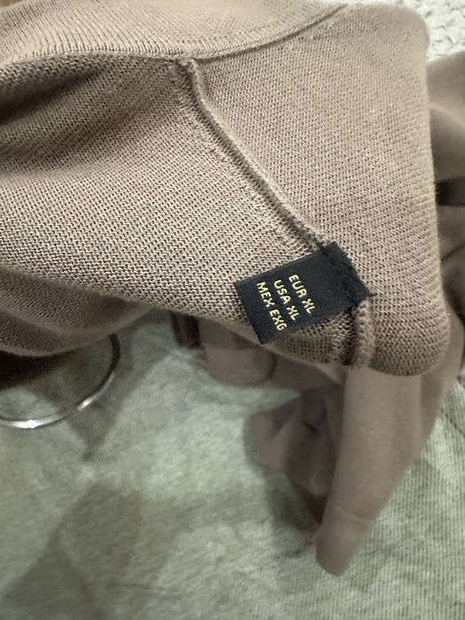 Продам кофточки мужские