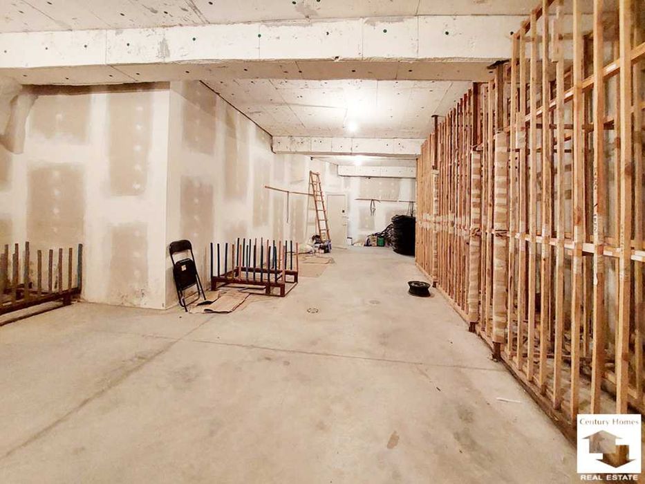 Продава се Склад в Велико Търново, Колю Фичето - 190 кв.м за 579 €/кв.м - Снимка #3