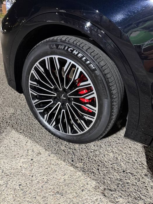 Voyah plug in hybrid 2026-yil  madel. Srochna sotiladi.