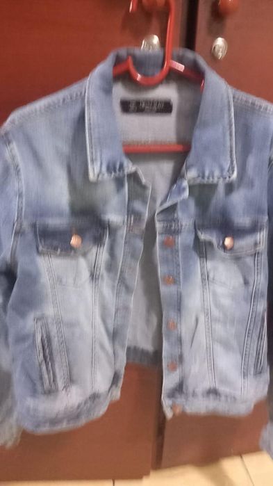 Джинсовая куртка