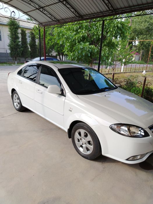 Lacetti  Gentra 2022