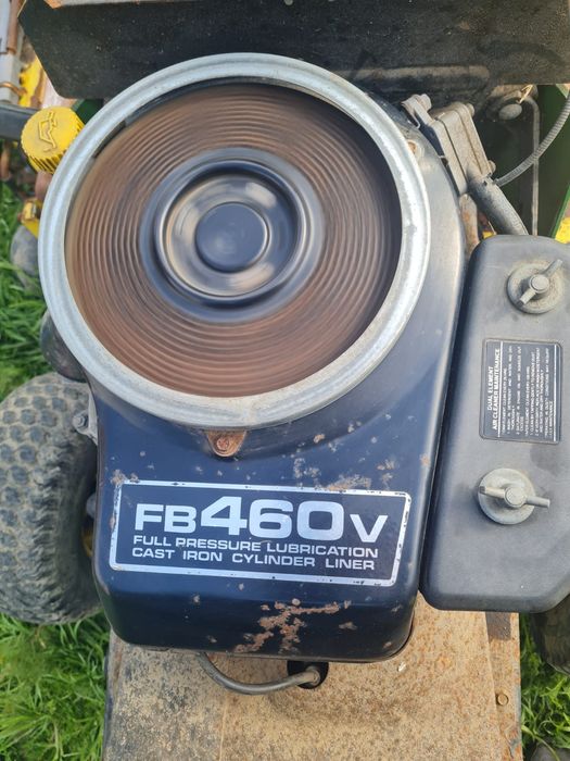 Motor Kawasaki FB460v 12.5 cai pentru tractoras gazon
Nu trimit in tar