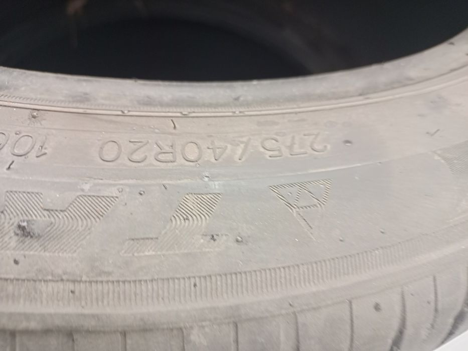 Шины на 20 размер комплект.