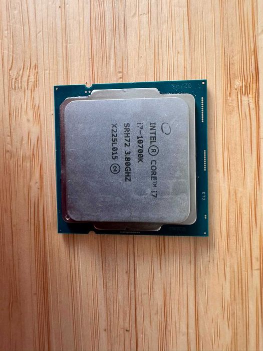 Componente PC Server  - Procesor i7, DDR4 2x16GB, Cooler Server, Sursa PC Server