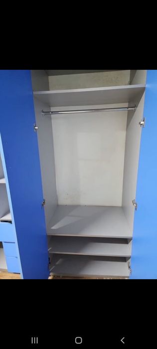 Продам спальный гарнитур