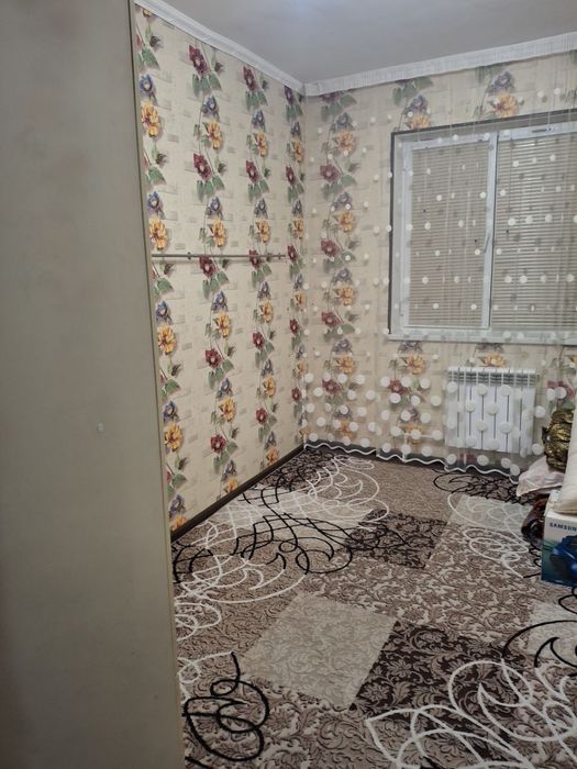 3 xonali kvartira sotiladi