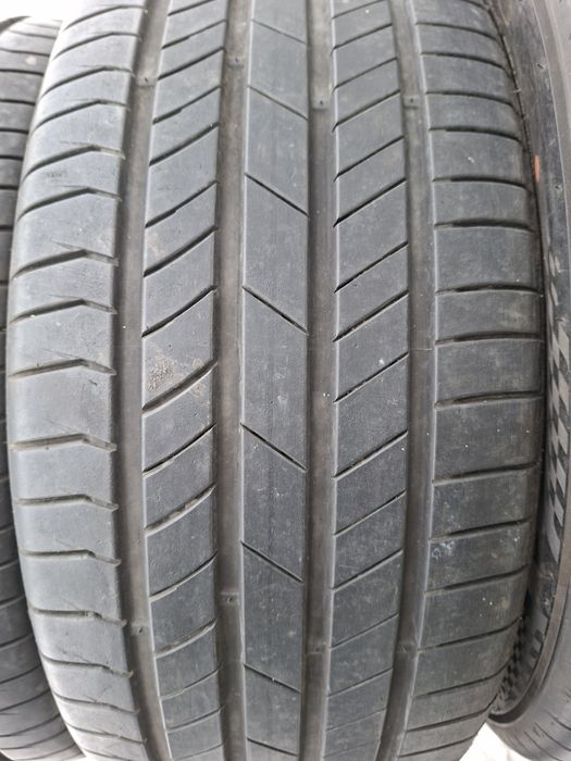 Продам шины. 255/45/20 кумхо экстра.