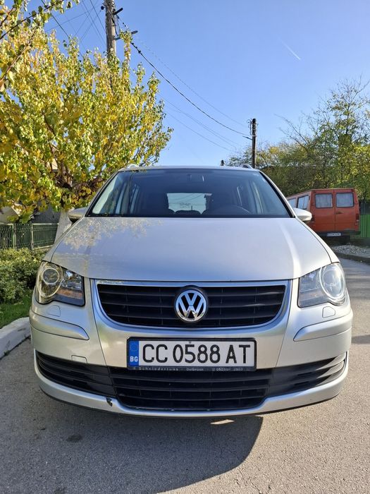 Продава се VW Touran Freestyle 1.4 TSI