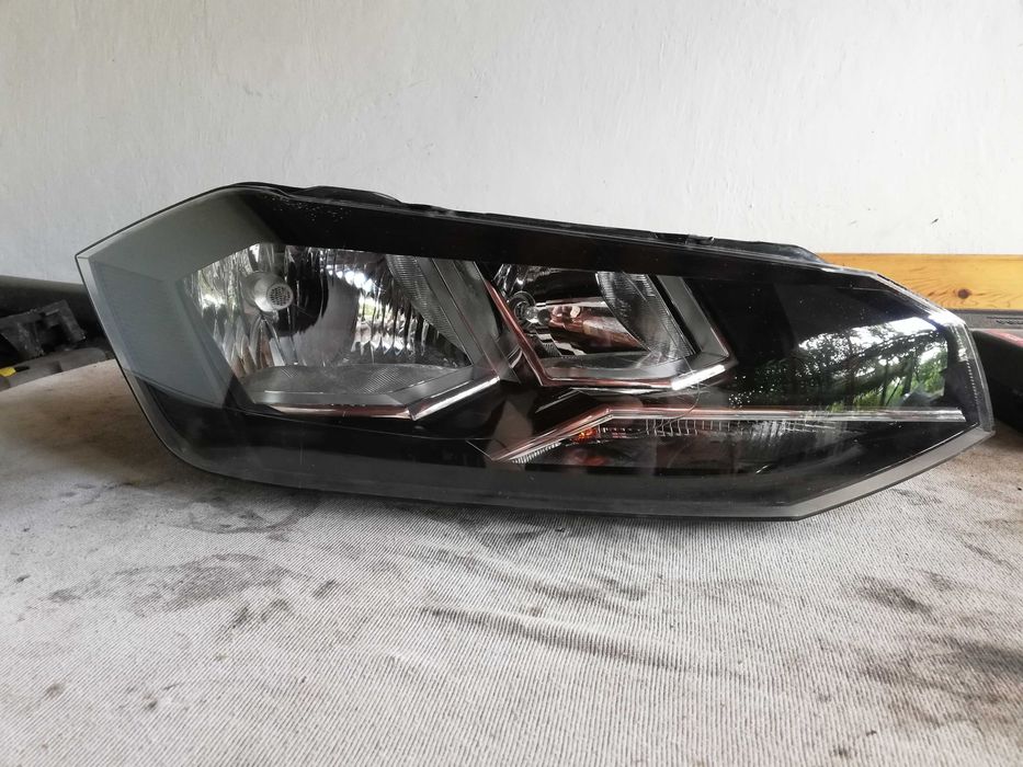 Фарове Поло 2Г /Фарове Polo 2G/Фар VW Polo 2G Оригинални