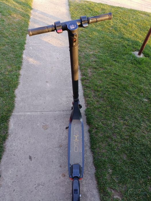 Vand trotineta electrica Lexgo