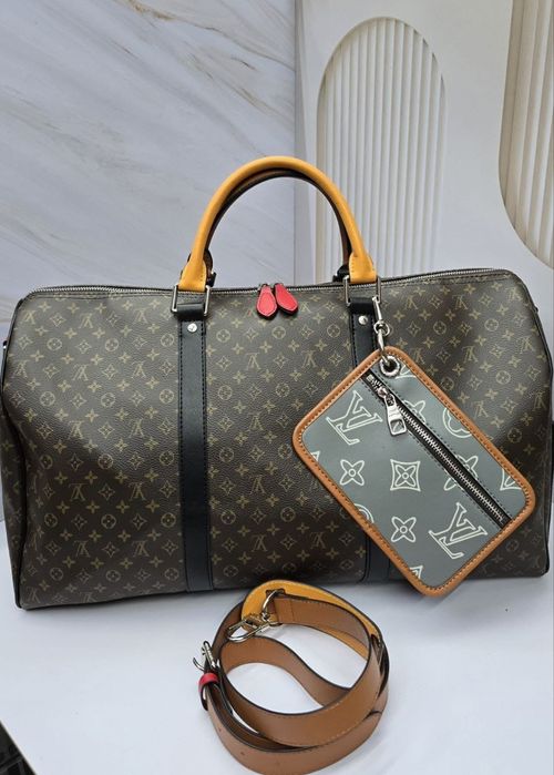 Дорожные сумки Louis Vuitton