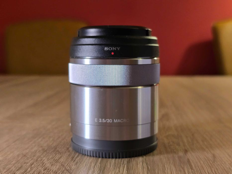 Obiectiv Sony 30mm F3.5, Macro, E-Mount, APS-C, SEL30M35