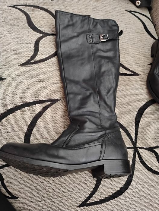 Дамски ботуши от кожа. Размер 38.