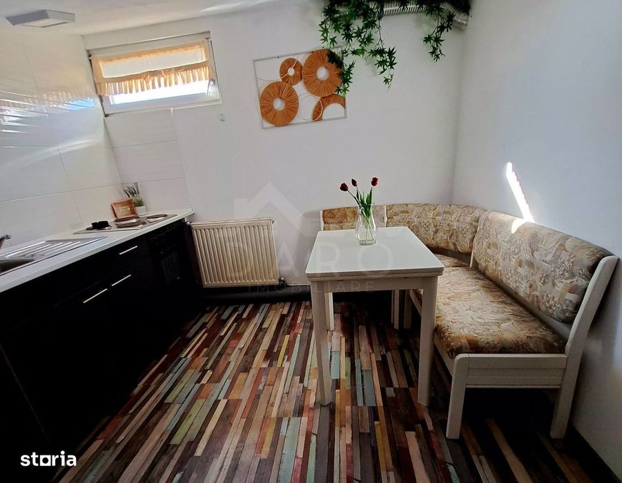 Închiriez apartament