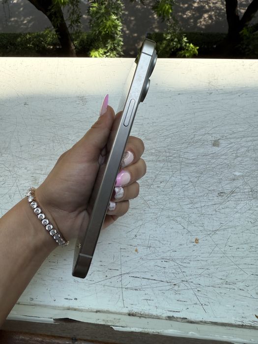 iPhone 15 promax 512 GB Silvergray Natural Titanium