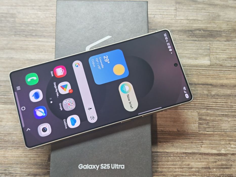 Samsung Galaxy S25 Ultra 512 GB Като нов Гаранция