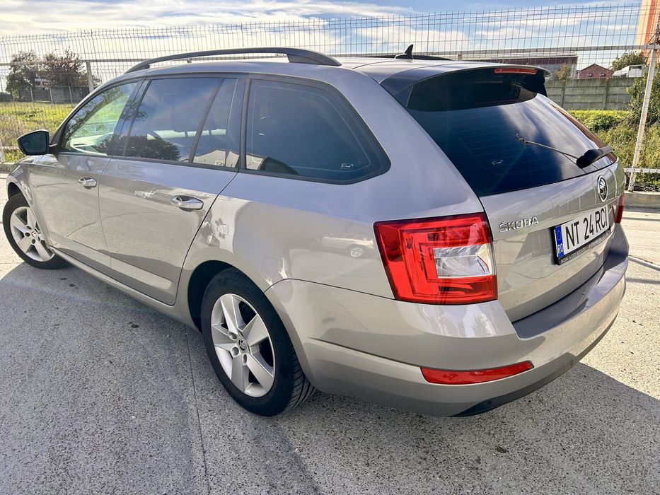 SKODA Octavia 2014 — imagine 5