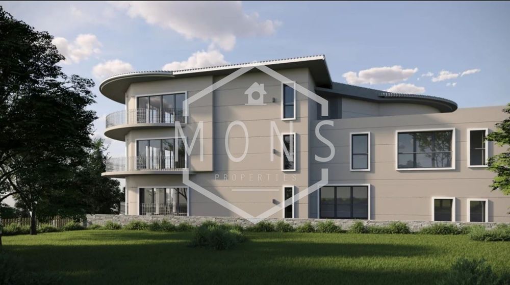 Продава се Четиристаен апартамент в с. Малки чифлик, Област Велико Търново - 131 кв.м за 1710 €/кв.м - Снимка #3