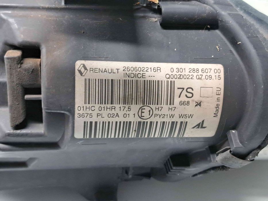 Far stanga Renault Megane 3 [Fabr 2008-2015] Facelift 260602216R