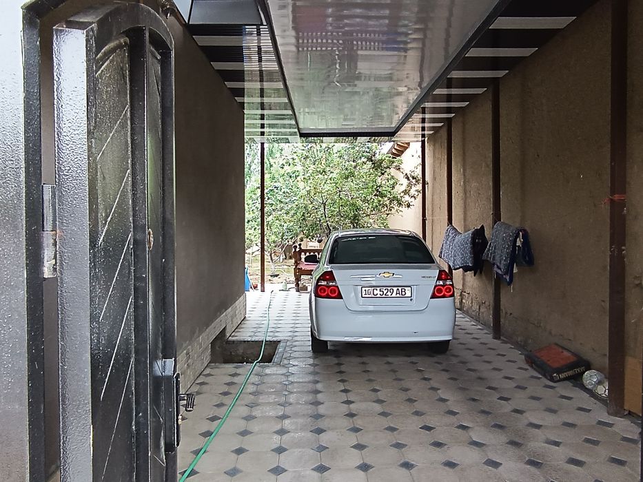 Продается Ховли, Дом