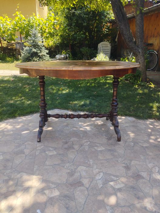 Маса с орехов фурнир.