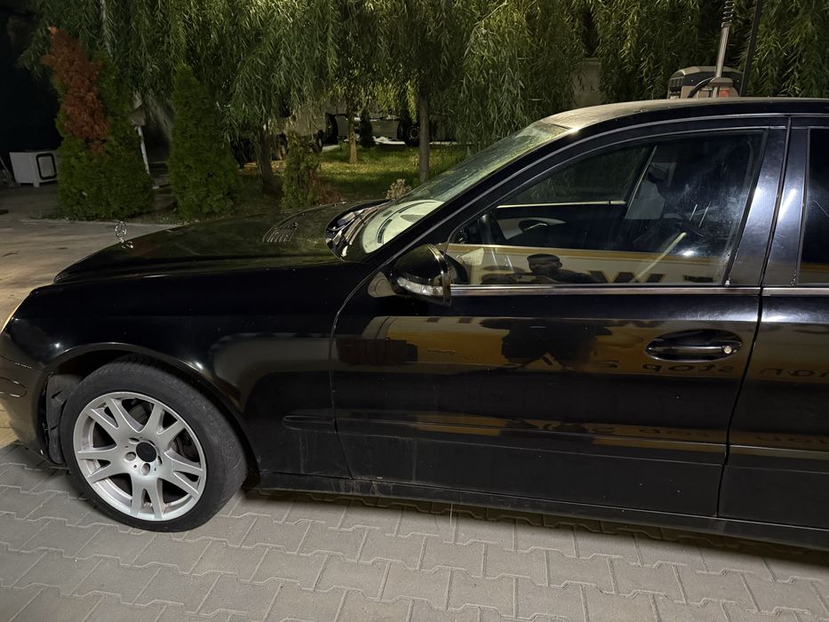 MERCEDES-BENZ E-Class 2007 — imagine 5