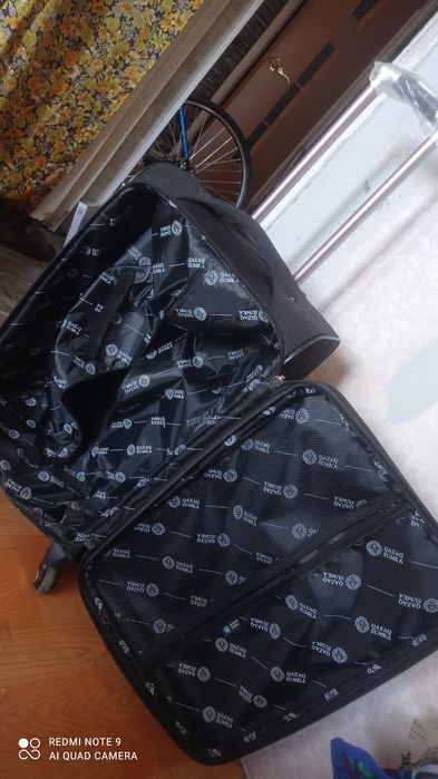 Чемодан новый 67-42-30