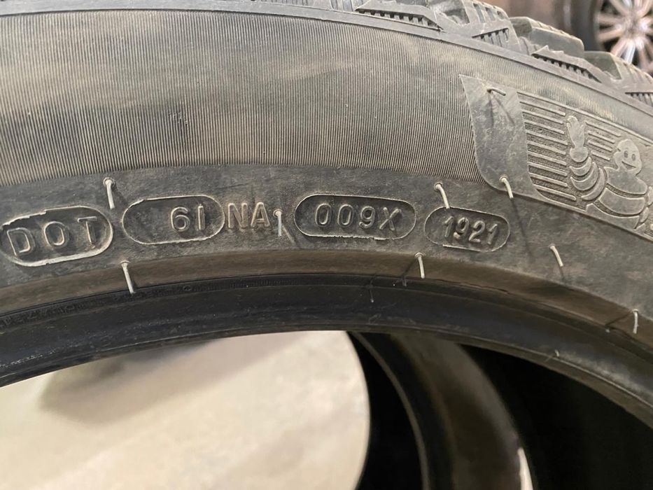 Зимние шины Мишлен 275/45/22