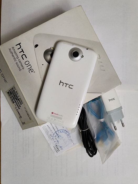 HTC  ONE X S720e