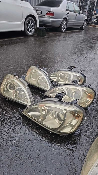 Фары на Mercedes ML350