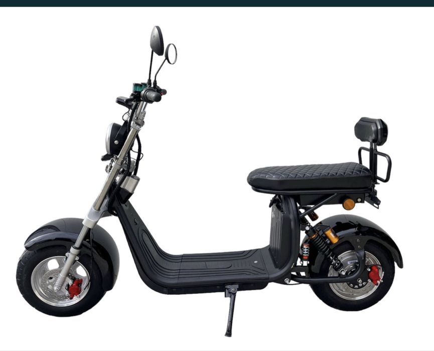 Scuter electric cu cartela model 2026