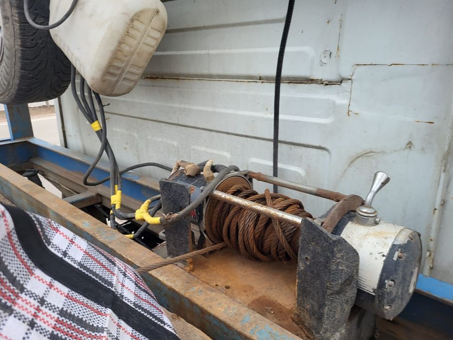 Продам эвакуатор