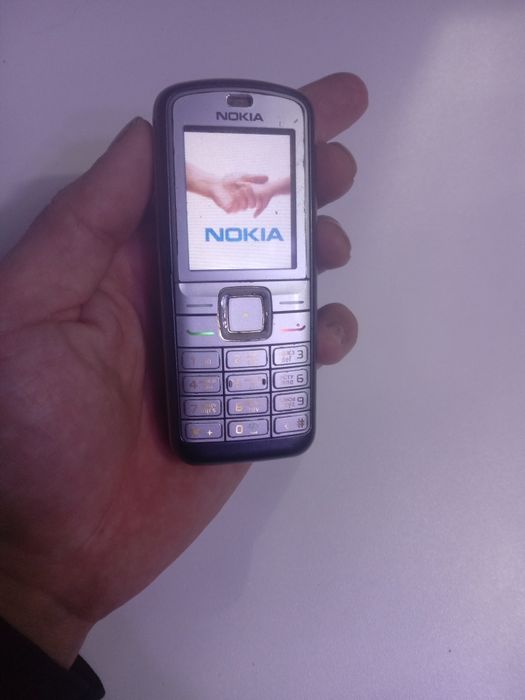 Продам оригинал Nokia 6070
