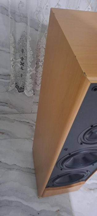 PACHET 2 monitoare podea+amplificator onkyo