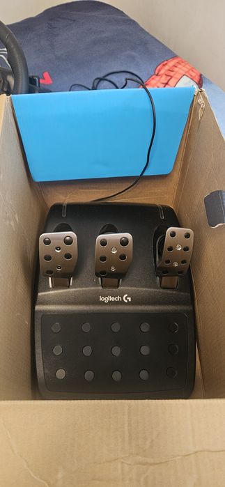 Волан Logitech  G29 с педали