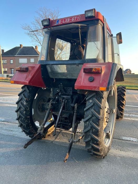 Tractor Case IH 845 XL