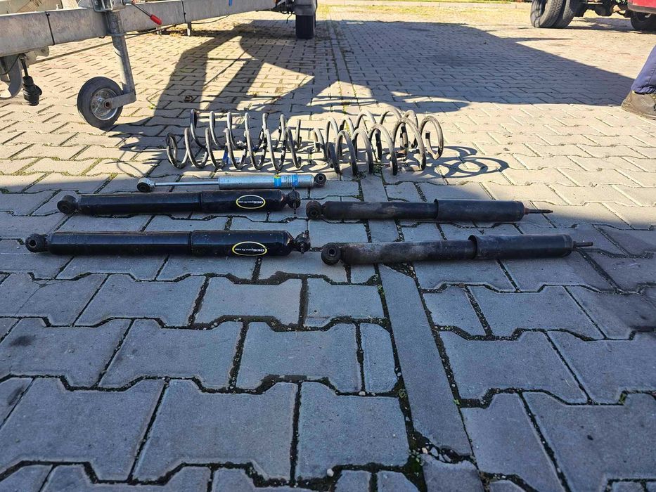 De vânzare: Suspensie originală Jeep Wrangler (2015)