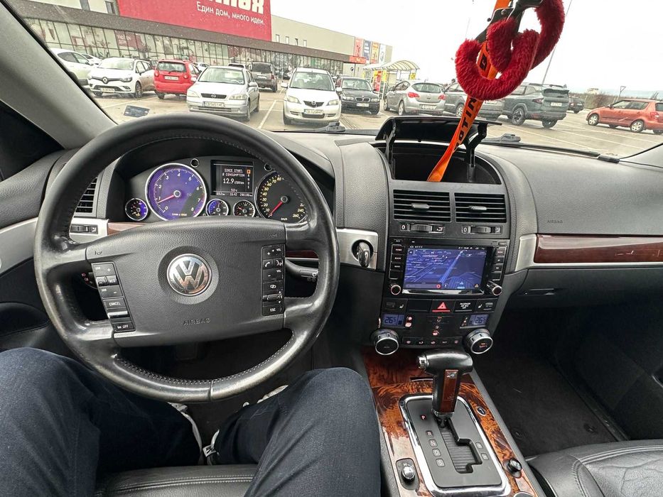VW Touareg 3.2 Газ