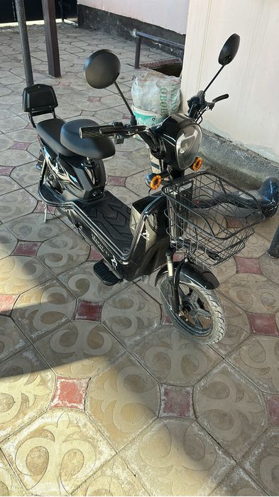 Элетроскутер велосипед