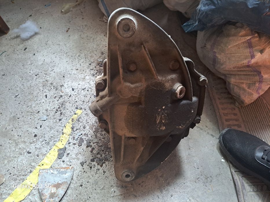 Продам усиленный редуктор BMW E38.