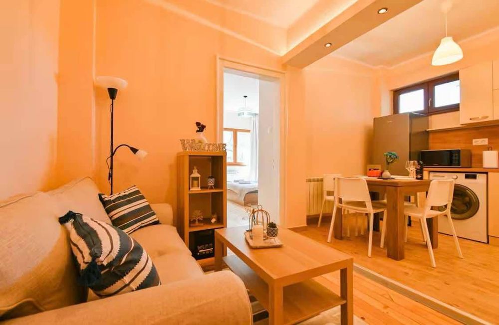 Дава се под наем Двустаен апартамент в София, Център - 52 кв.м за 650 € - Снимка #1