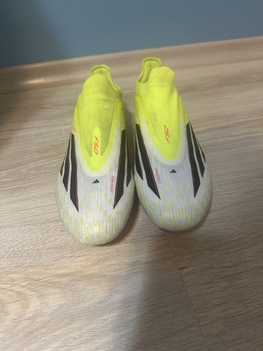 Adidas F50 Laceless 42 2/3