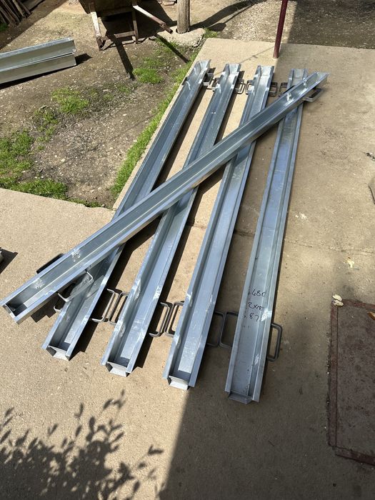 Matrite/ forme stâlpi beton gard metalice(nu ABS, fibra)